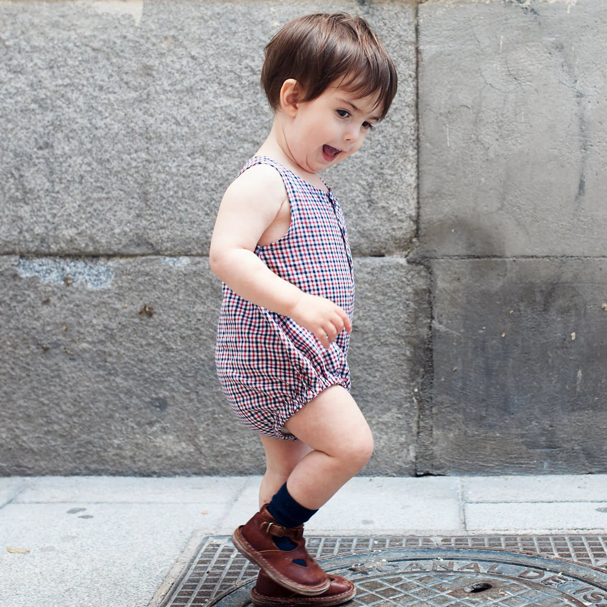 Sydney Romper - Baby - Sewing Pattern | Ikatee