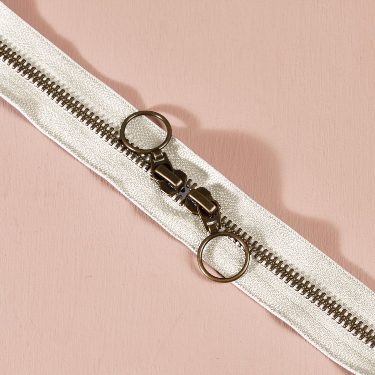 Atelier Brunette - Brass Double Slider - Off-White