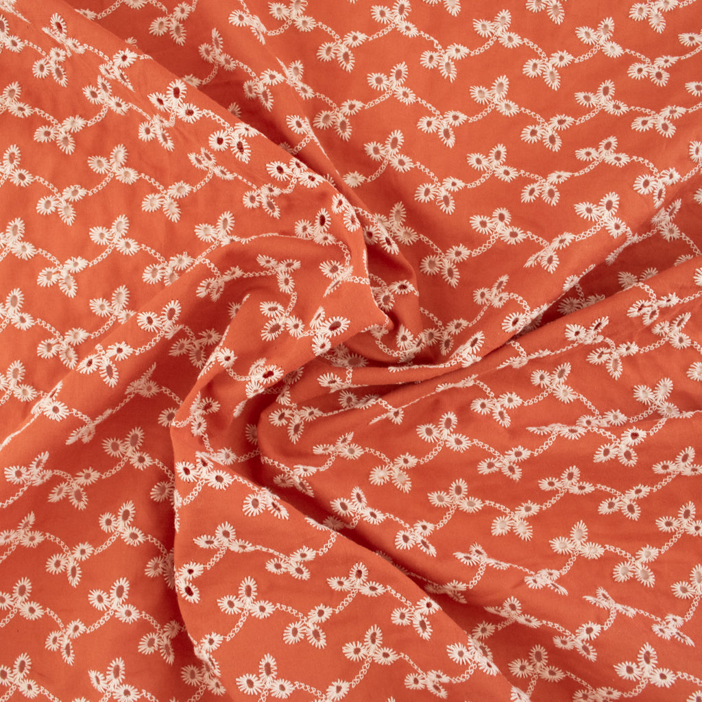 Broderie Anglaise - Twisted Vines - Rust