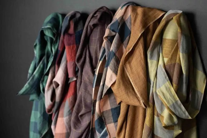 Merchant & Mills - European Laundered Linen - Painterly Rouge