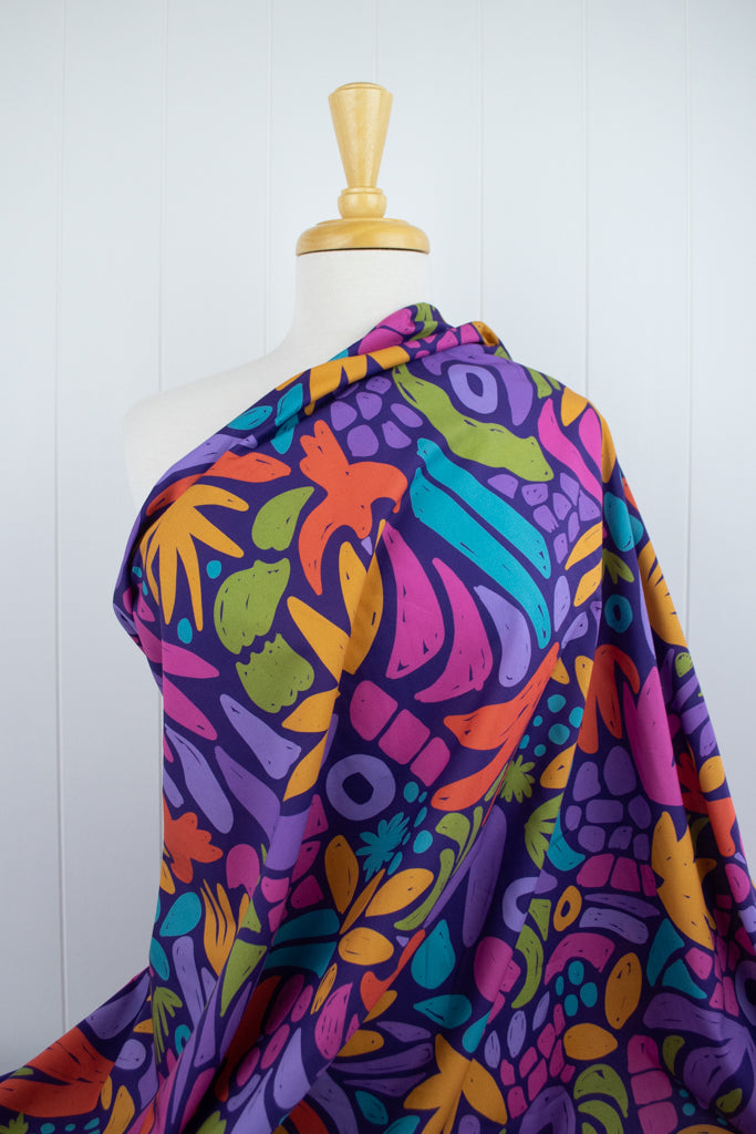 Ellie Whittaker - Organic Cotton Lawn - Forest Flight - Dark