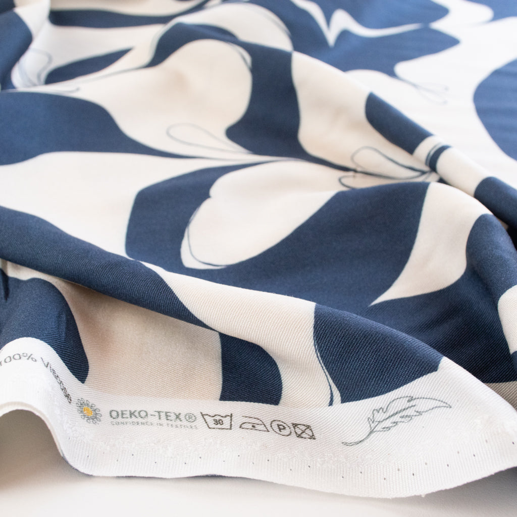 Light & Lush - Viscose Twill - Indigo Swirl