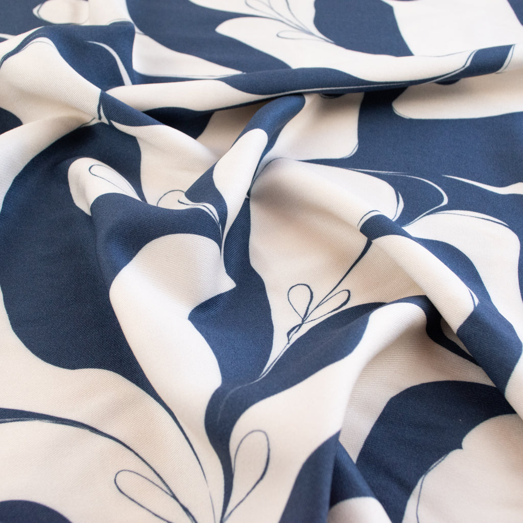 Light & Lush - Viscose Twill - Indigo Swirl