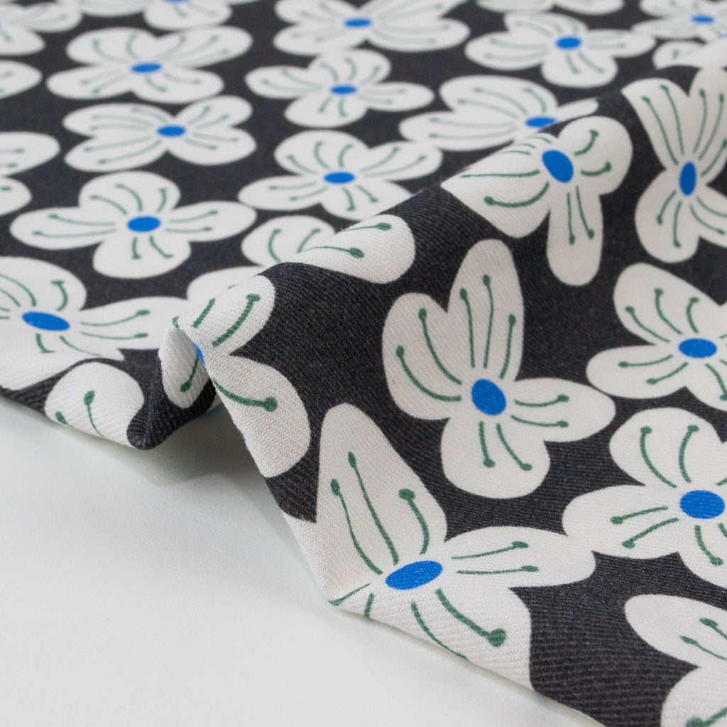 Jessica Nielsen - Cotton Viscose Twill - Daisies
