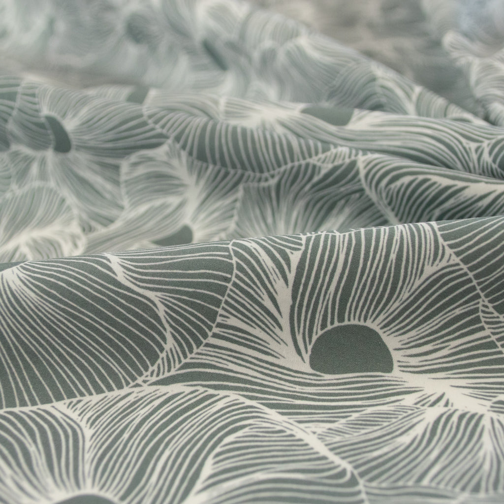 Johanna Ralph | Silent Bloom | Cotton Lawn