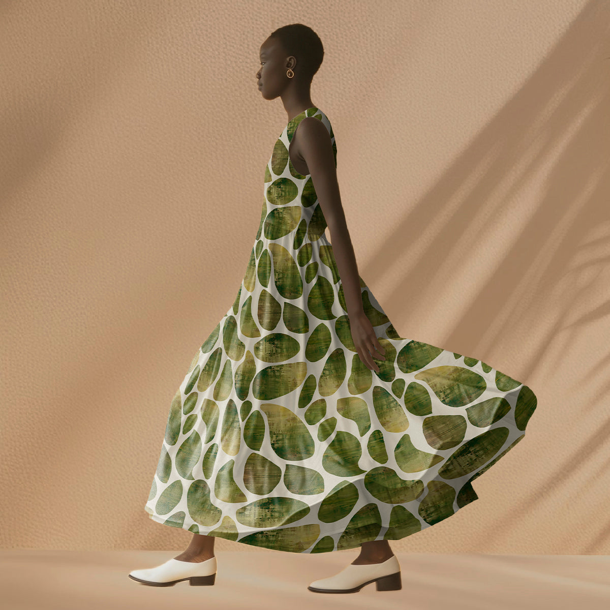 Light & Lush - Viscose Twill - Meadow Stones