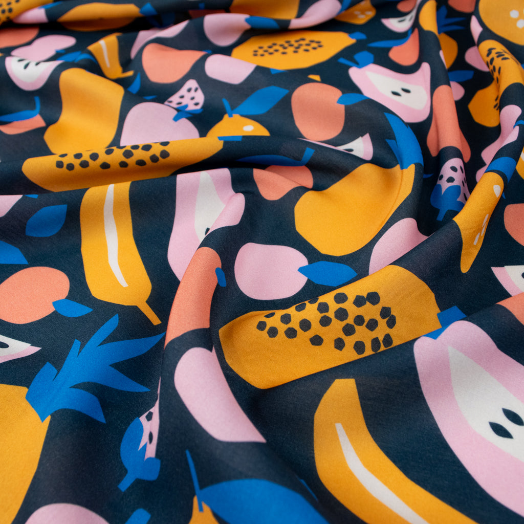 Myriam Van Neste - Rayon Lawn - Fruit Bowl