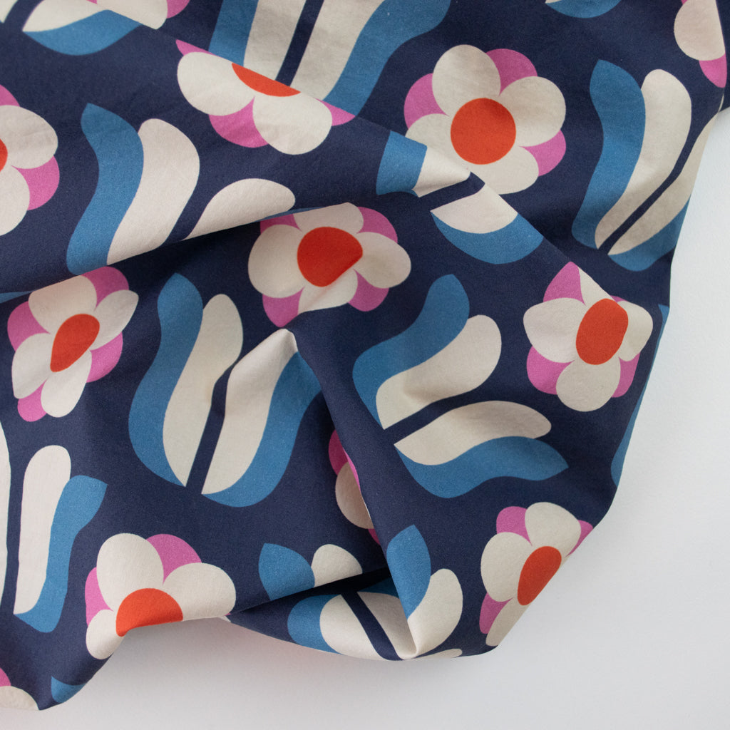RouCouCou - Cotton Lawn - Retro Daisies