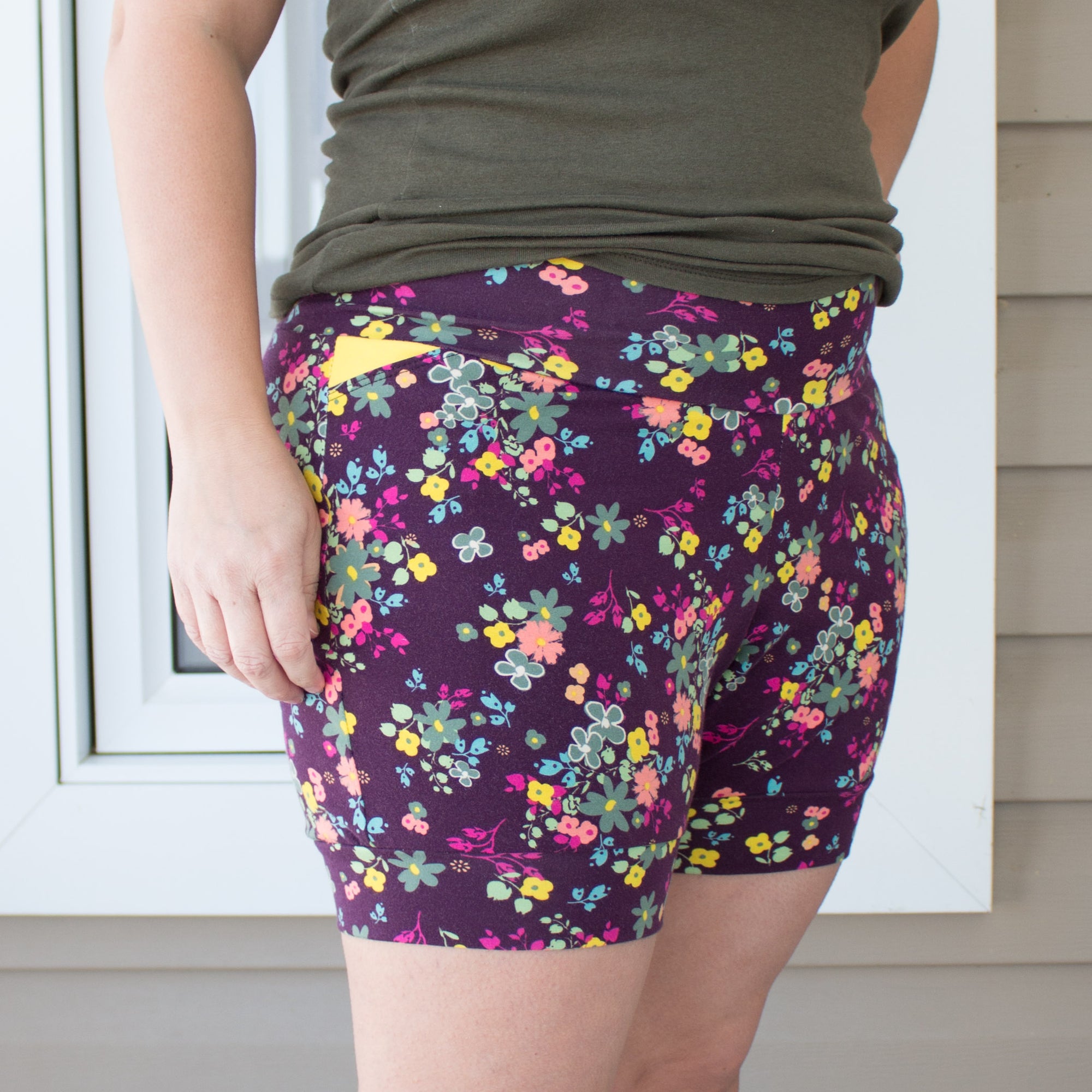 PDF Pattern - Four Seasons Joggers - Female/Curve Fit | Waves & Wild