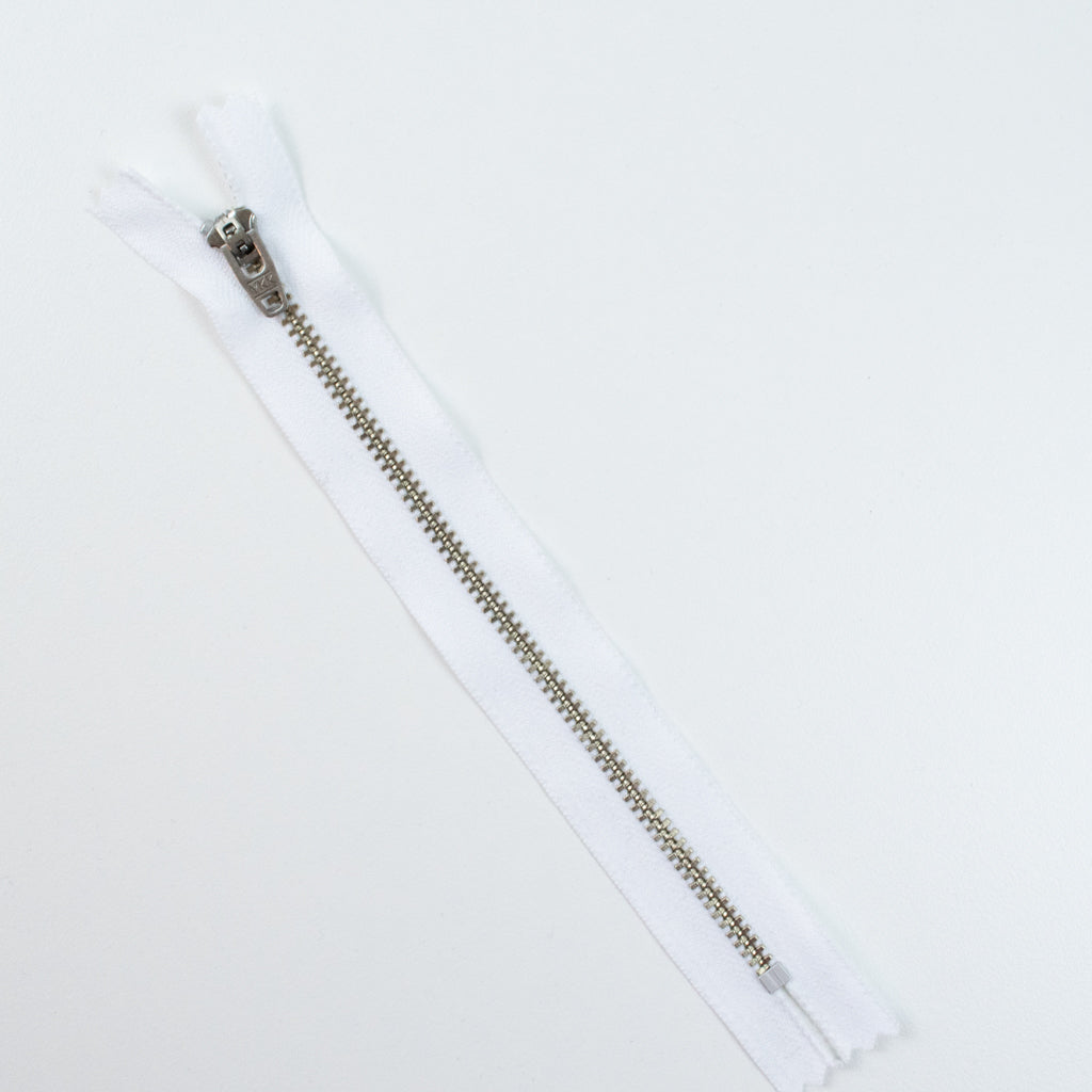 YKK Metal zipper with Flip Lock tab - 18cm – MaaiDesign Fabrics