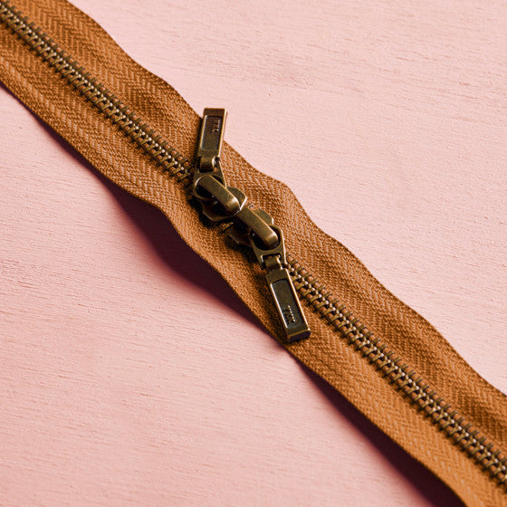 Atelier Brunette - Brass Double Slider - Pecan Pie