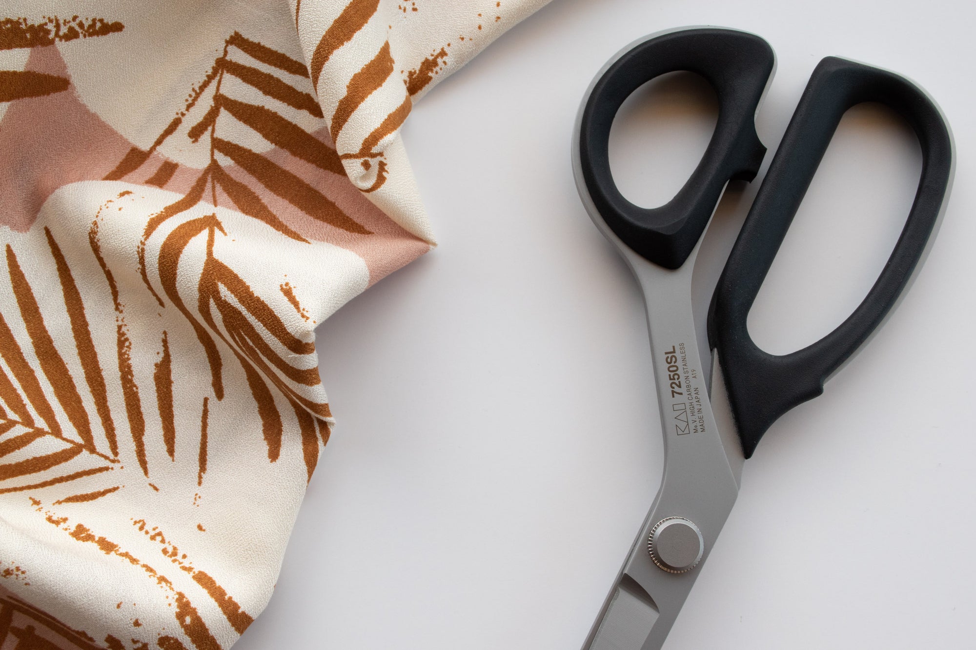 10" Tailor Scissors - KAI - 7000 Series - 7250SL (Slimline)