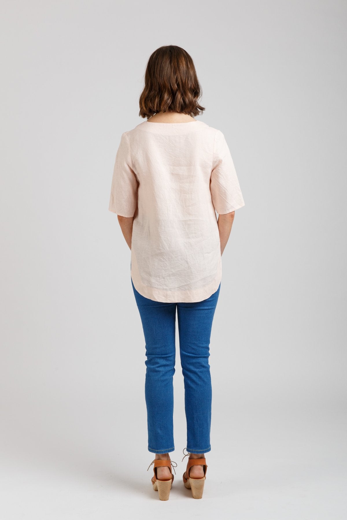 Dove Blouse | Megan Nielsen - MaaiDesign