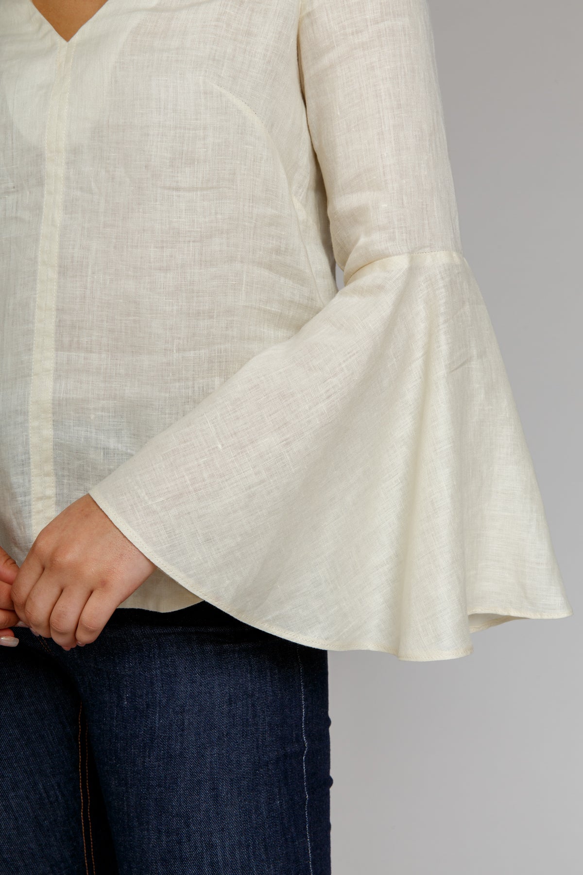 Dove Blouse | Megan Nielsen - MaaiDesign