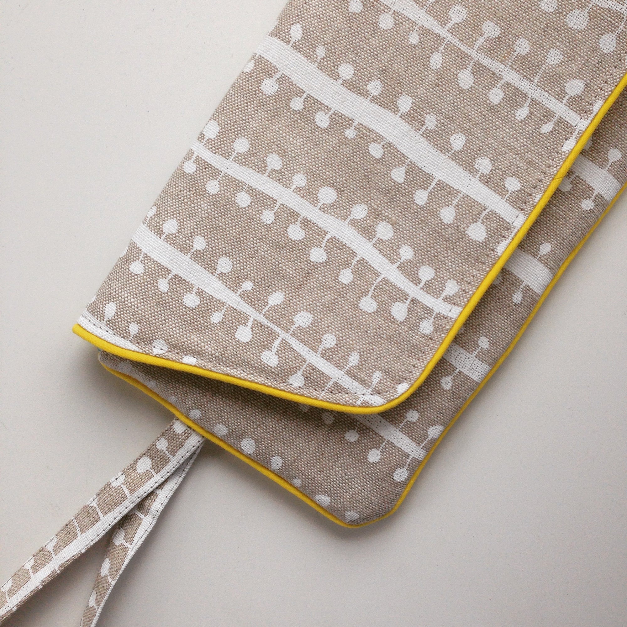 An altered version of the Envelope Clutch by Noodlehead