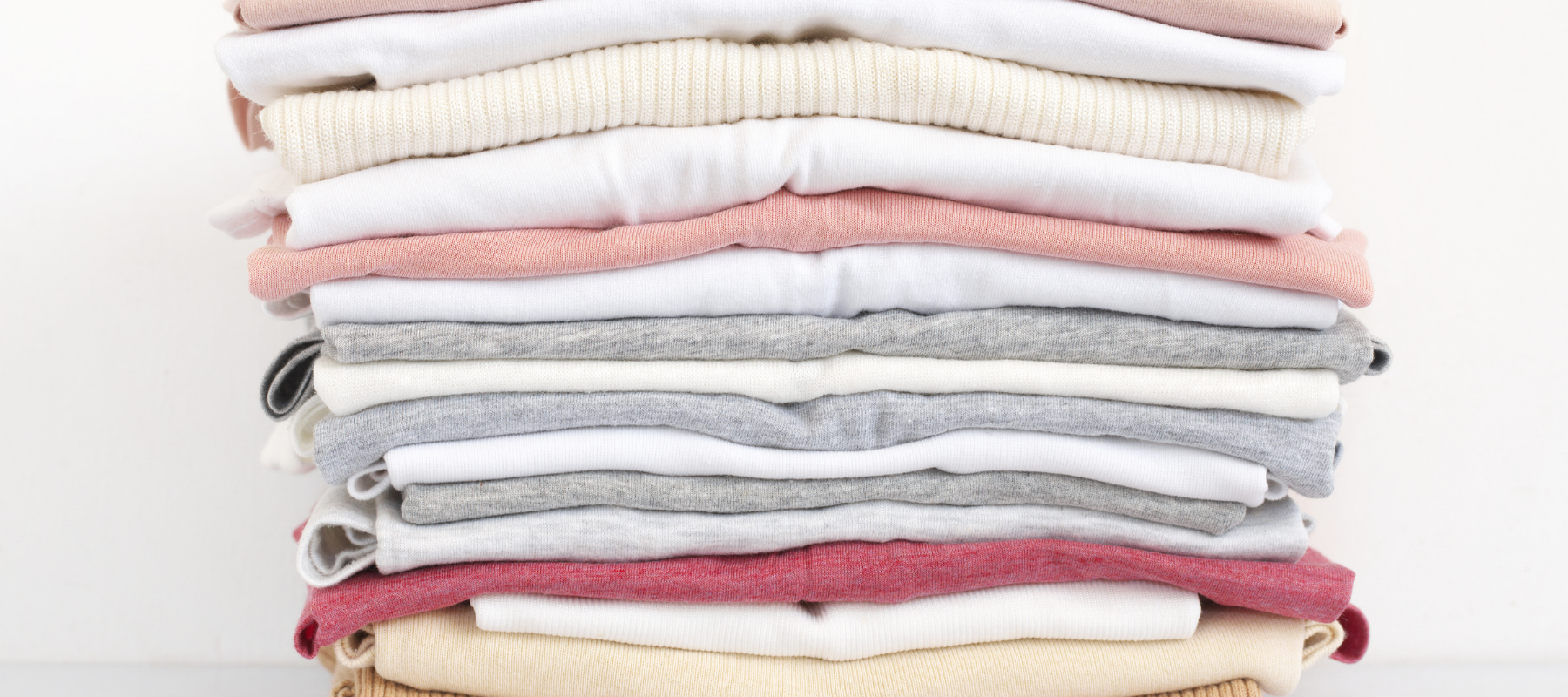 Wardrobe staples: 12 t-shirts sewing patterns we love.