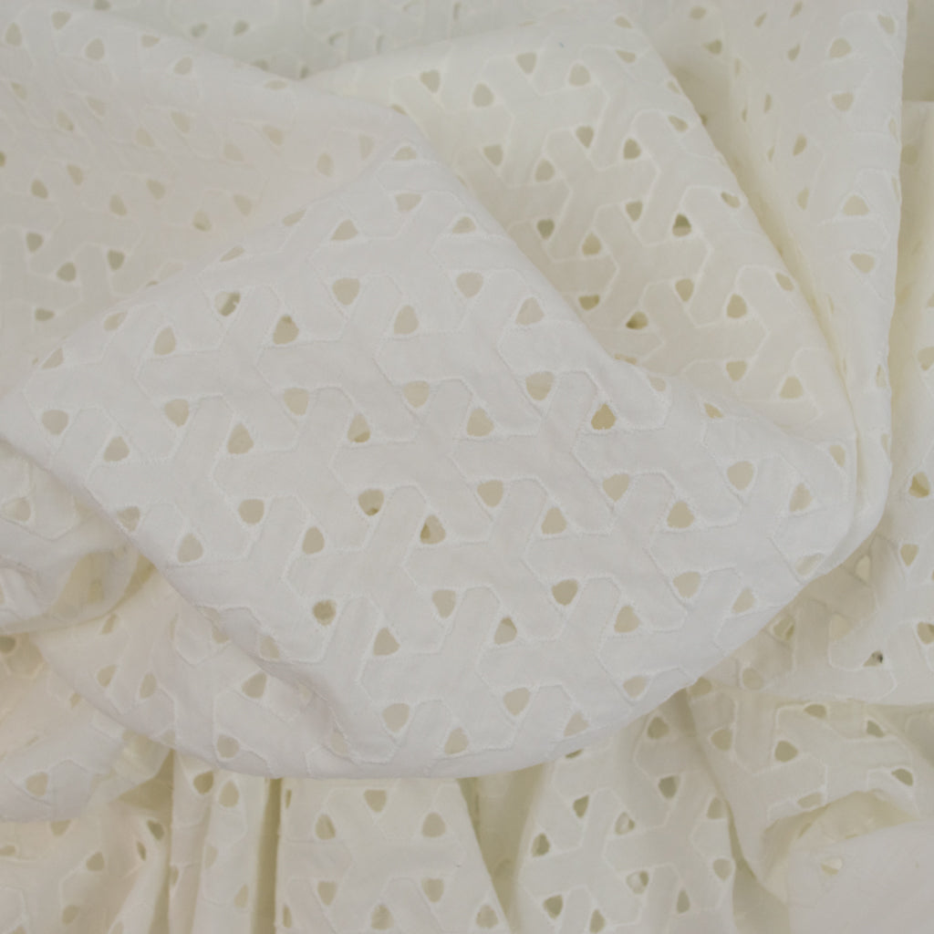 Broderie Anglaise - White