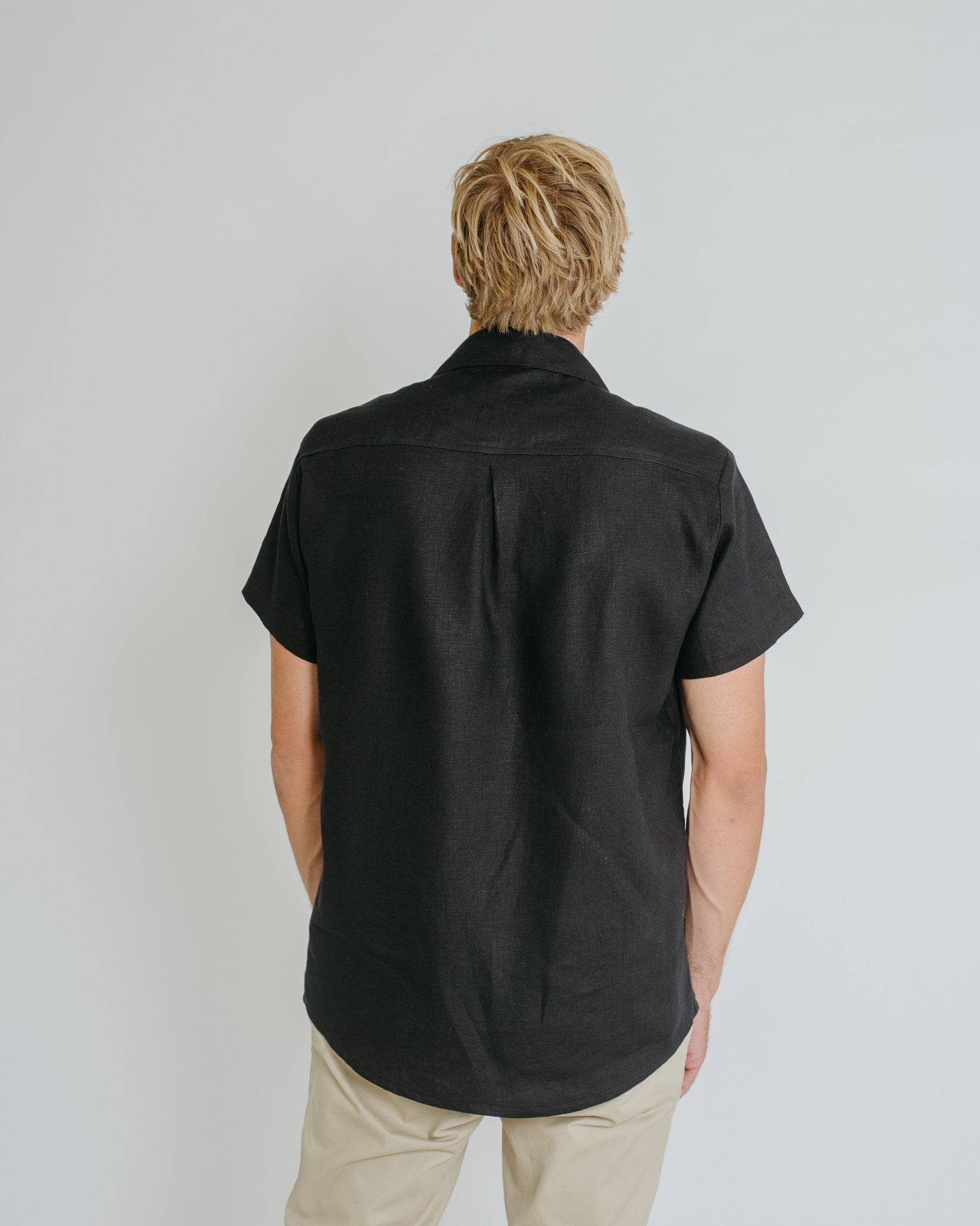 Finch Button Up - Sewing Pattern | Common Stitch – MaaiDesign Fabrics
