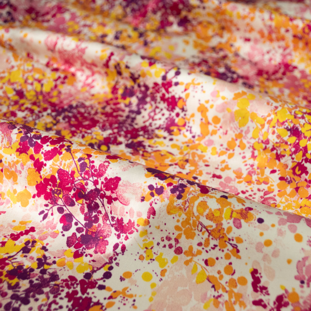 Johanna Ralph | Floral Vision Warm | Cotton Sateen