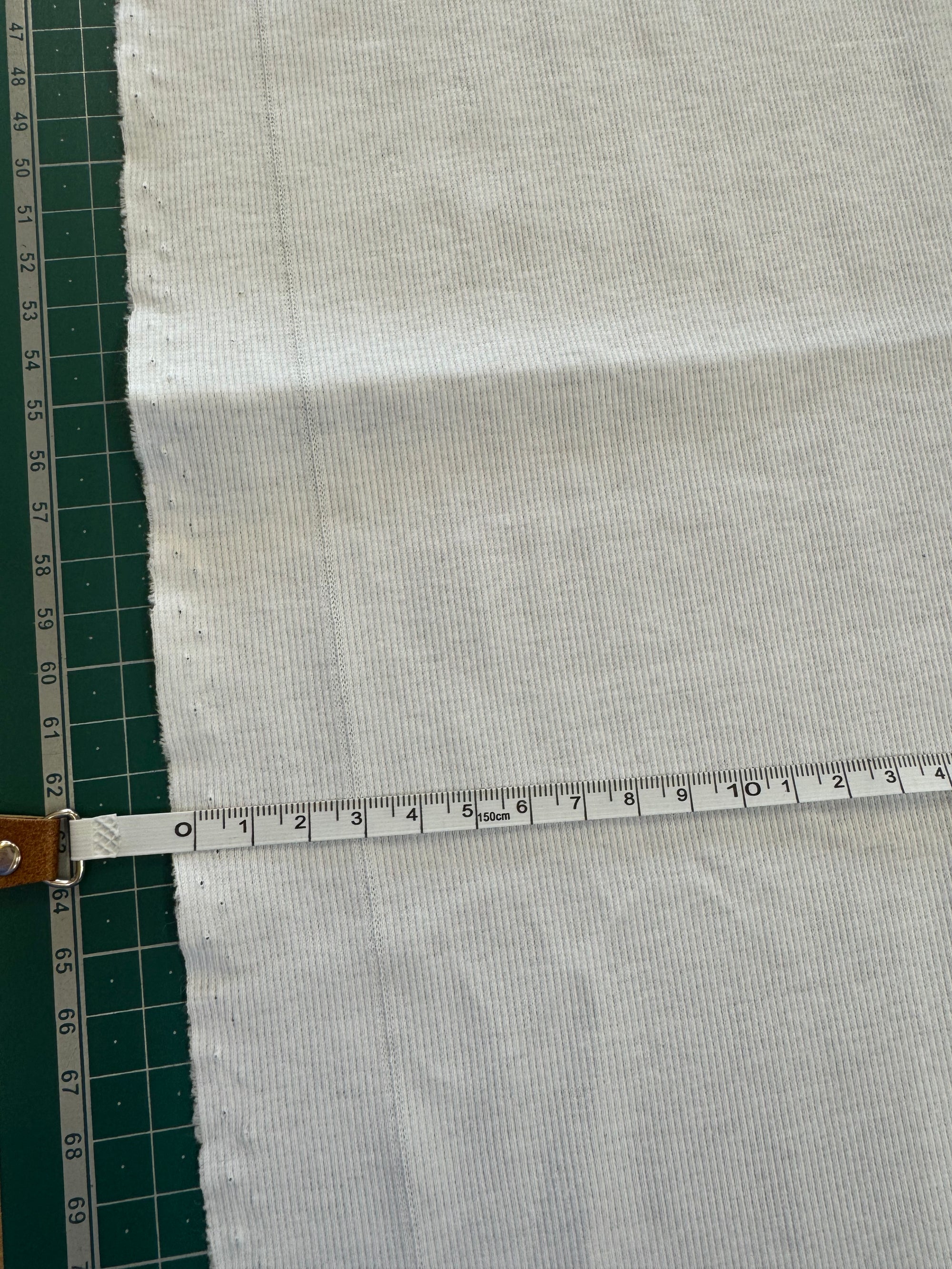 Good Earth Cotton® - Ribbing - White - 110cm piece with fault