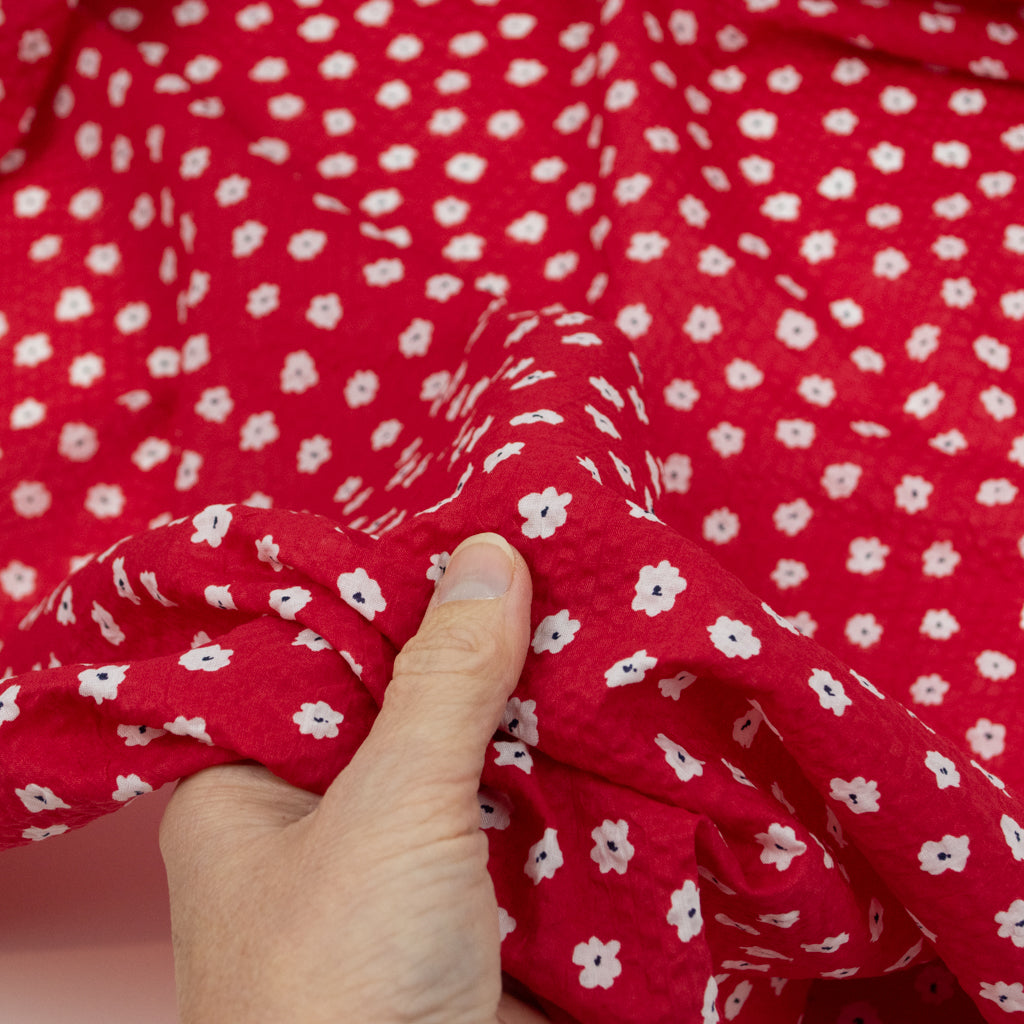 Japanese Crinkle Cotton - Ditsy Daisies - Red