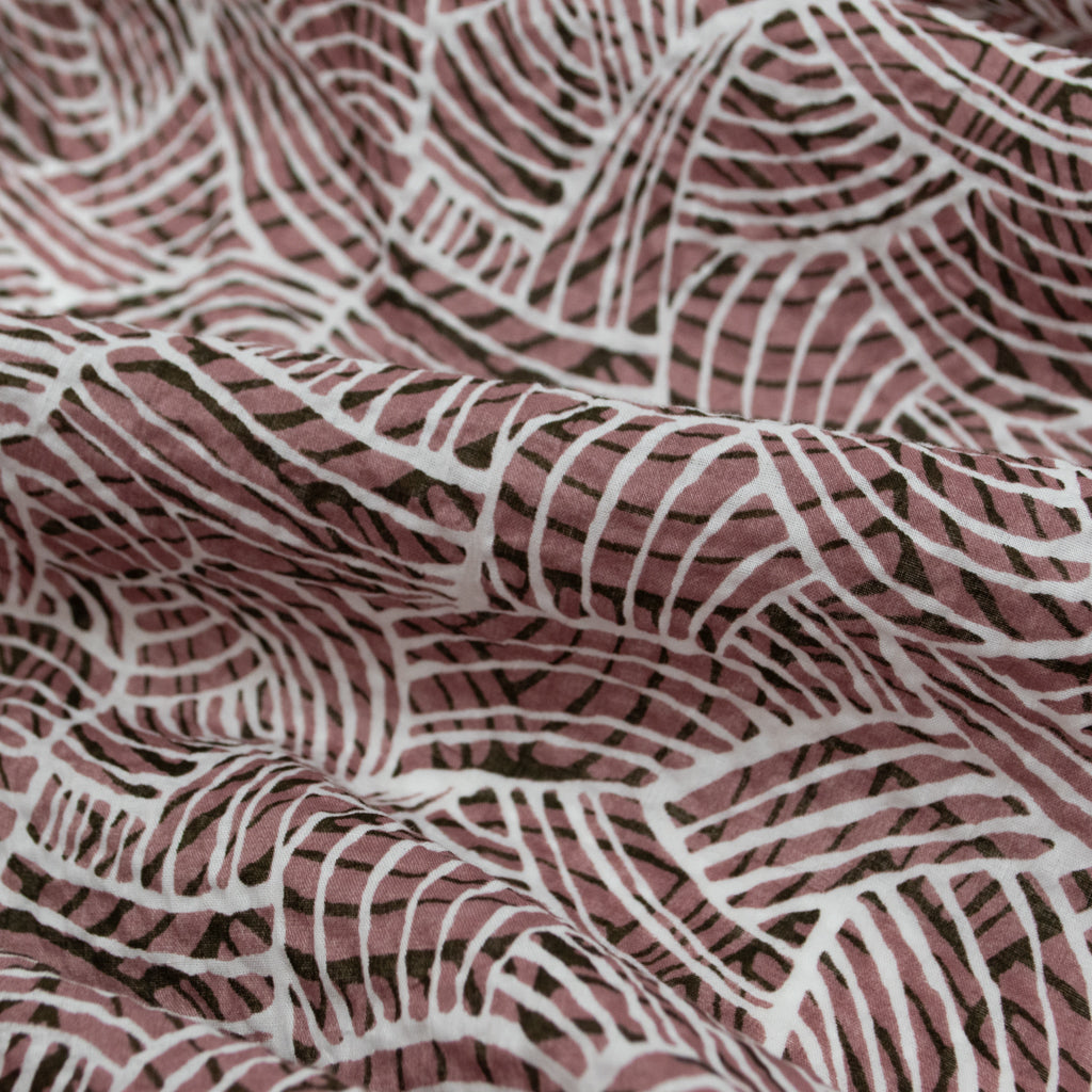 Japanese Crinkle Cotton - Waves - Pink