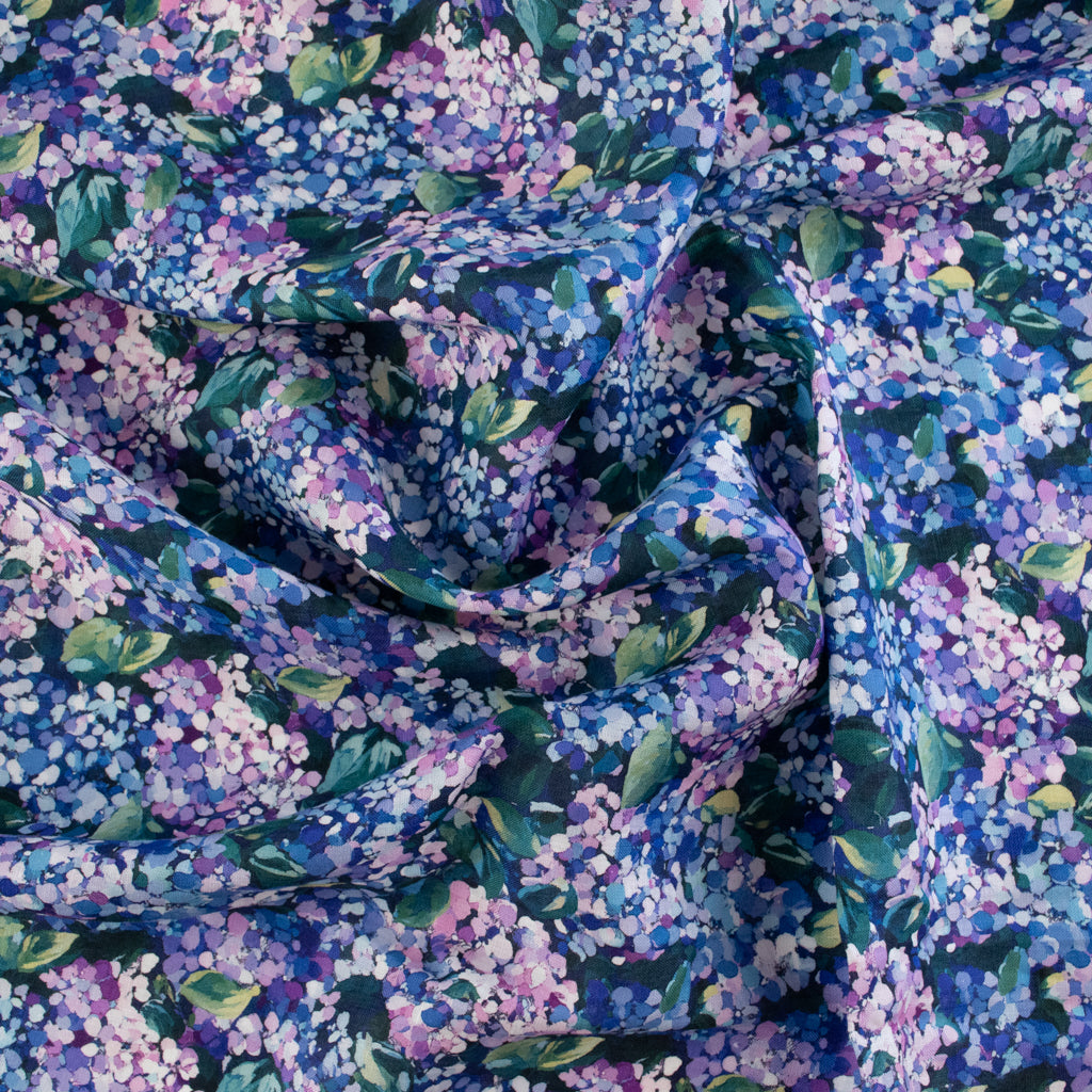 Johanna Ralph | Hydrangea Haze | Linen – MaaiDesign Fabrics