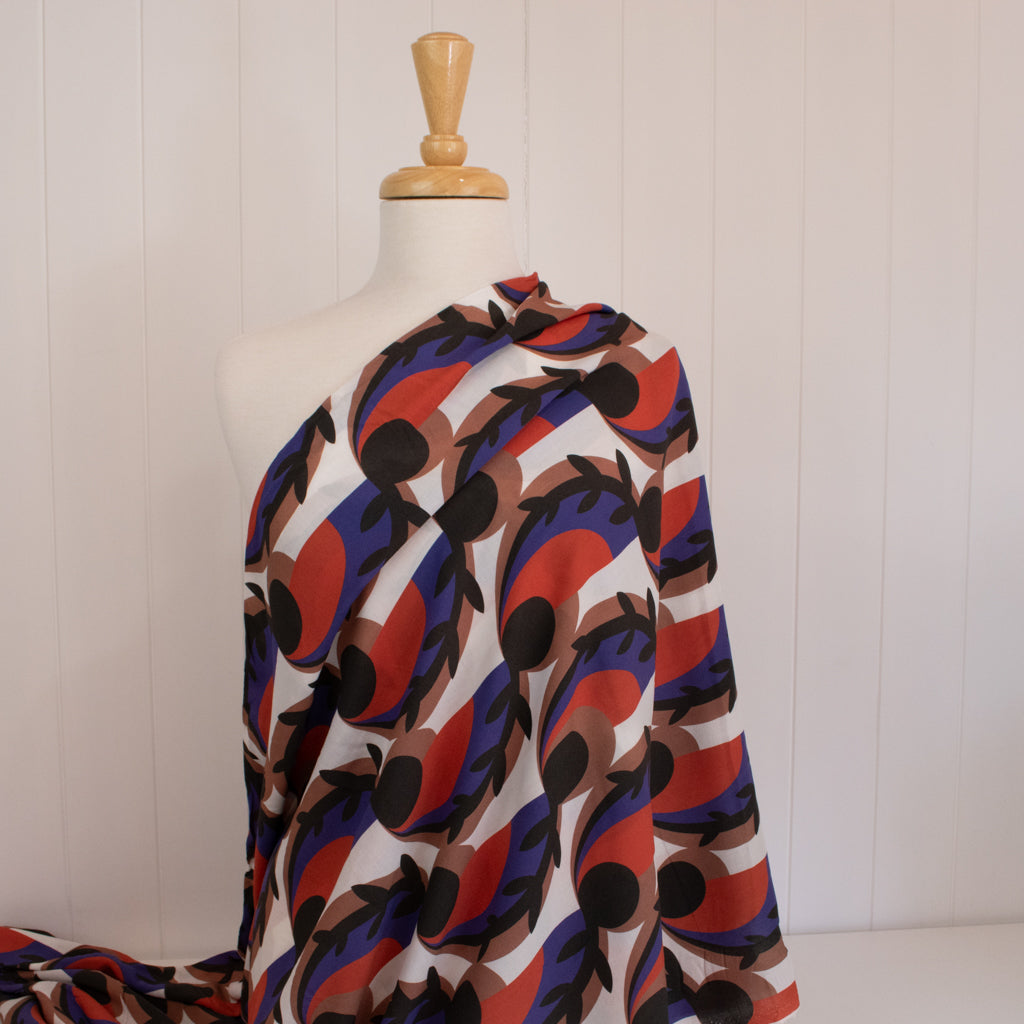 Lady McElroy Exclusive - Viscose Challis Lawn - Trailing Art