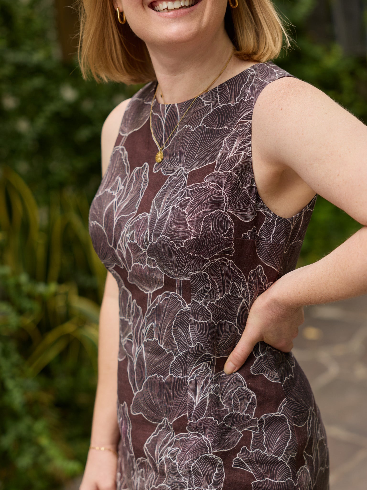 Johanna Ralph | Tulips Chocolate Brown | Linen