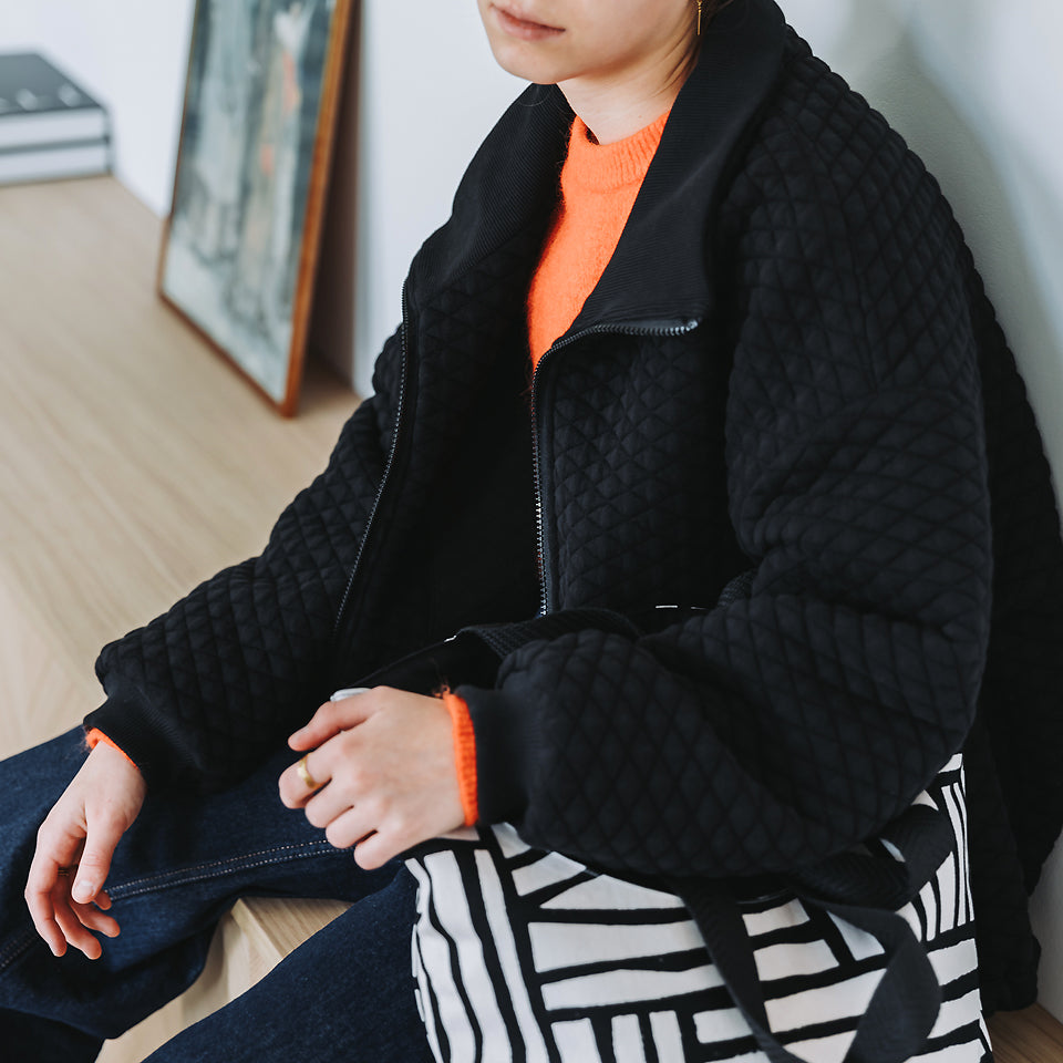 See You At Six - Quilted Piqué Knit - Black