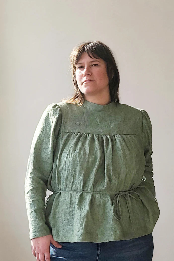 Regalia Blouse Curvy - Sewing Pattern | Sew House 7