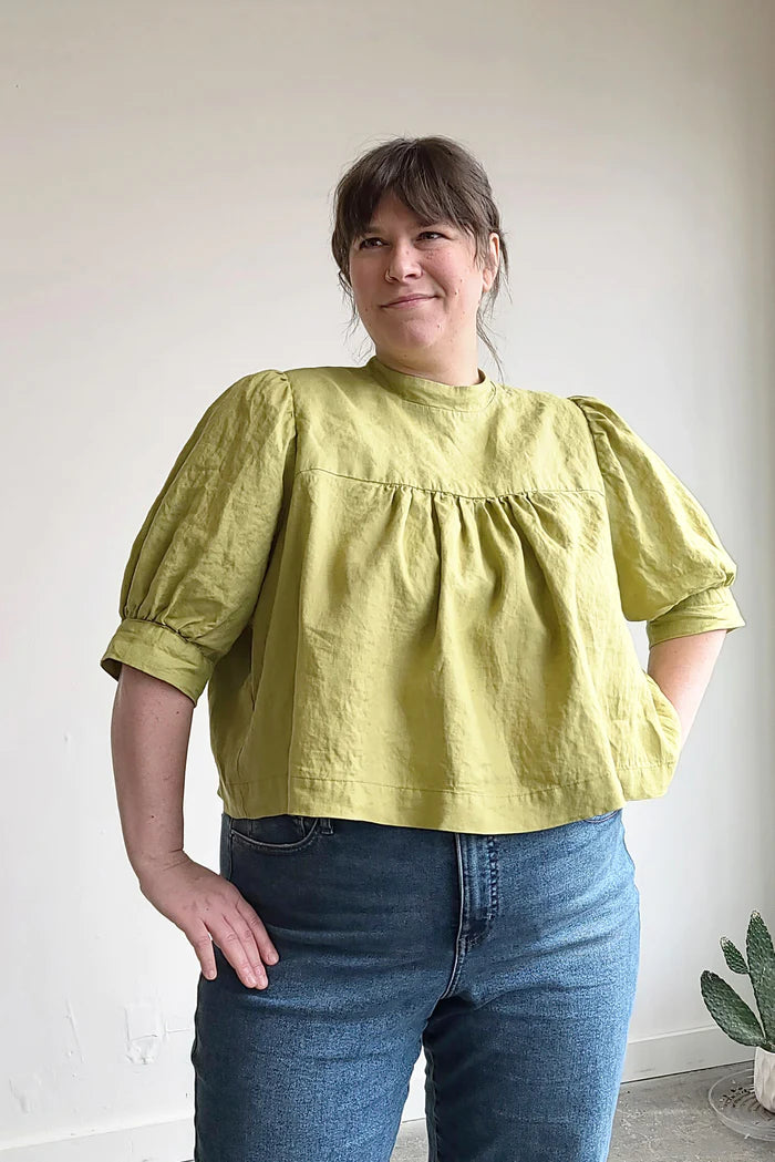 Regalia Blouse Curvy - Sewing Pattern | Sew House 7
