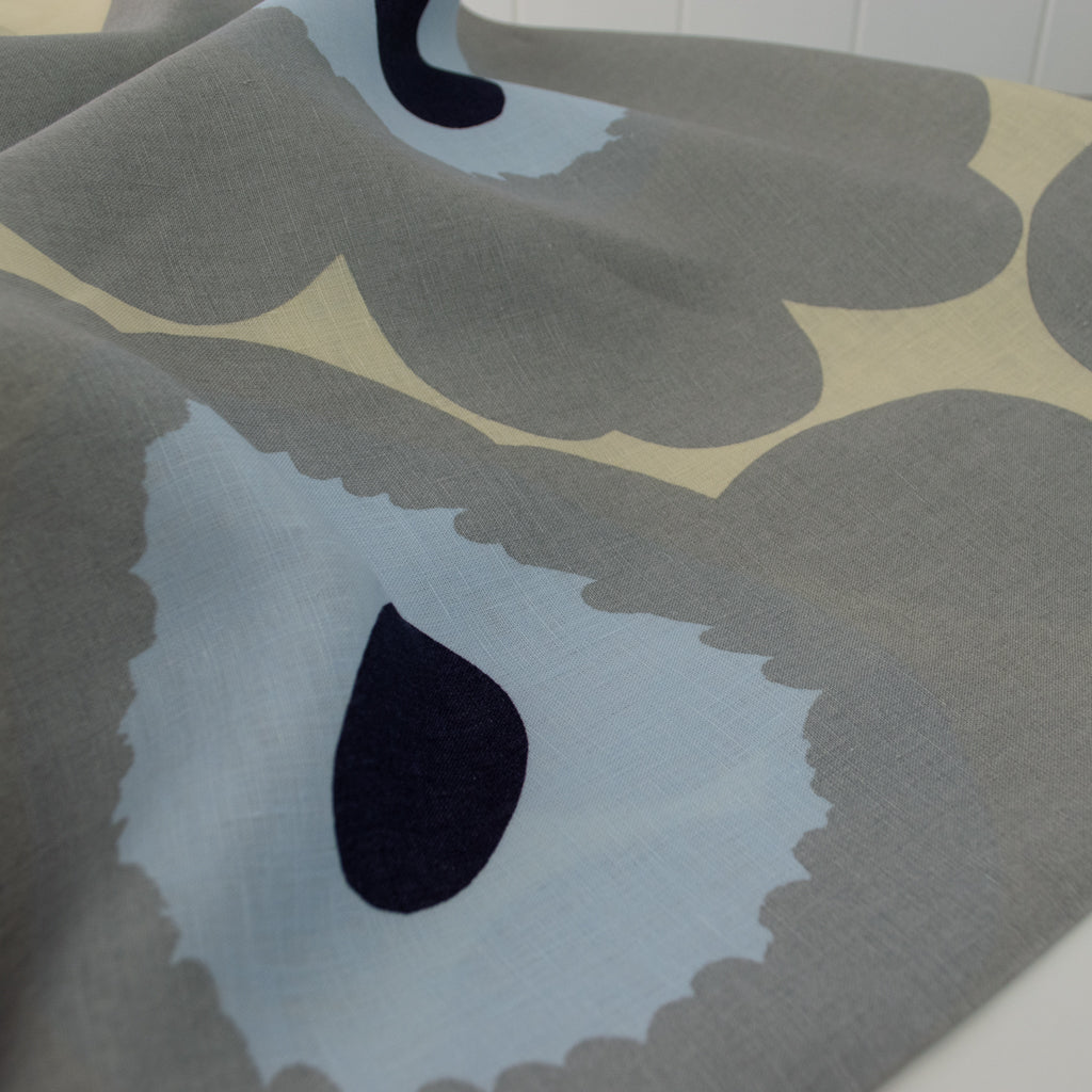 STANDARDI PIIRTO UNIKKO SHIRT by Marimekko