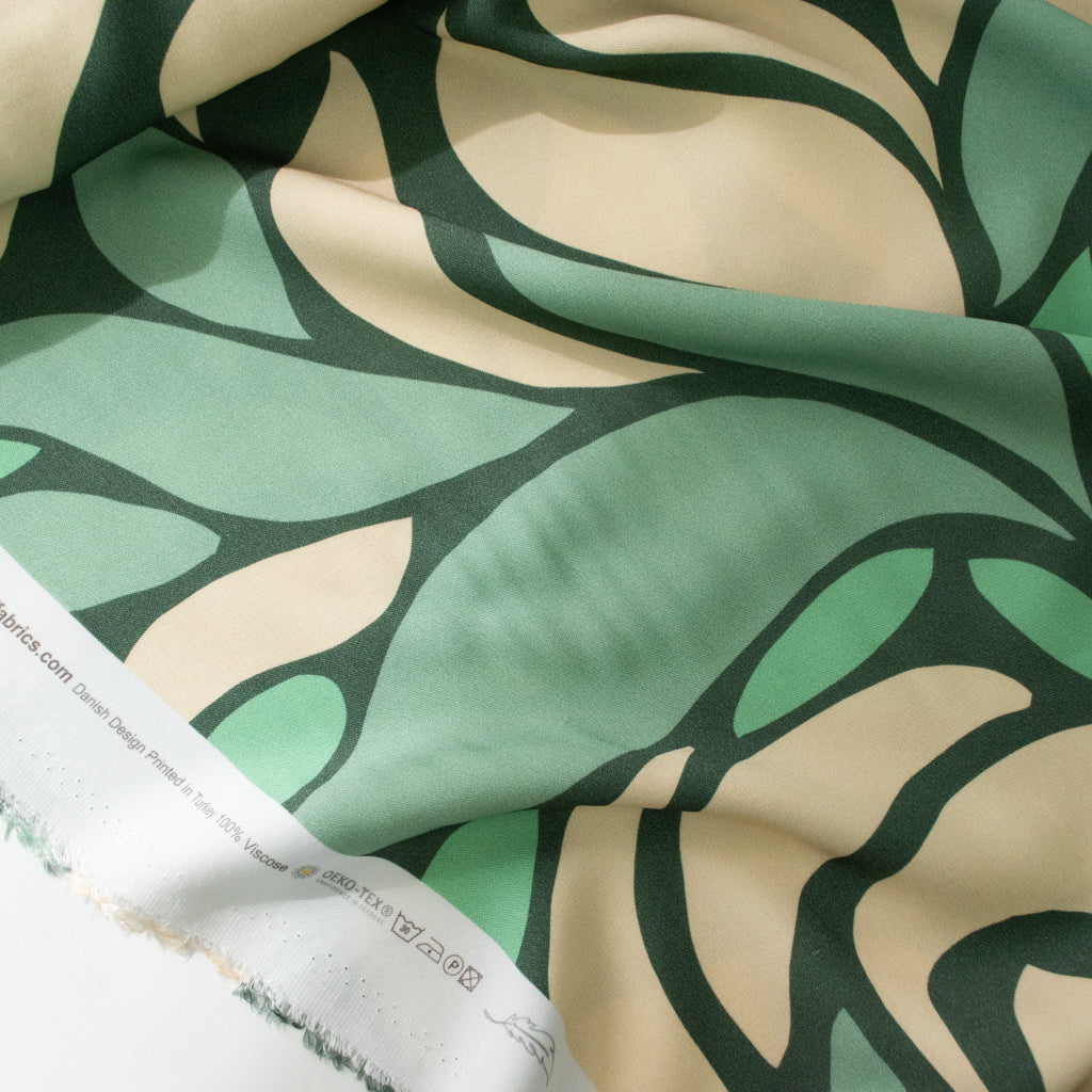 Light &amp; Lush - Viscose Twill - Verdant Drift