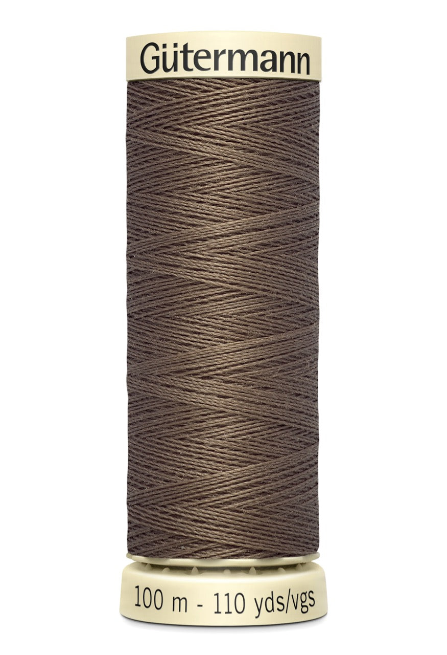 Gütermann sewing thread - 209 - MaaiDesign