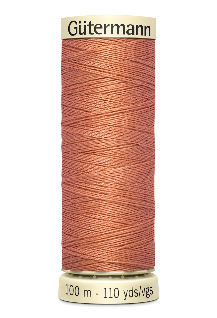Gütermann sewing thread - 377 - MaaiDesign