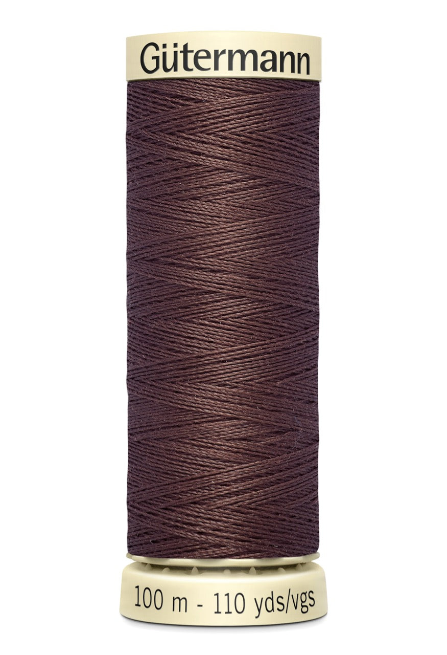 Gütermann sewing thread - 446 - MaaiDesign