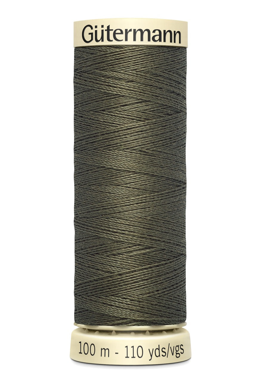 Gütermann sewing thread - 676 - MaaiDesign