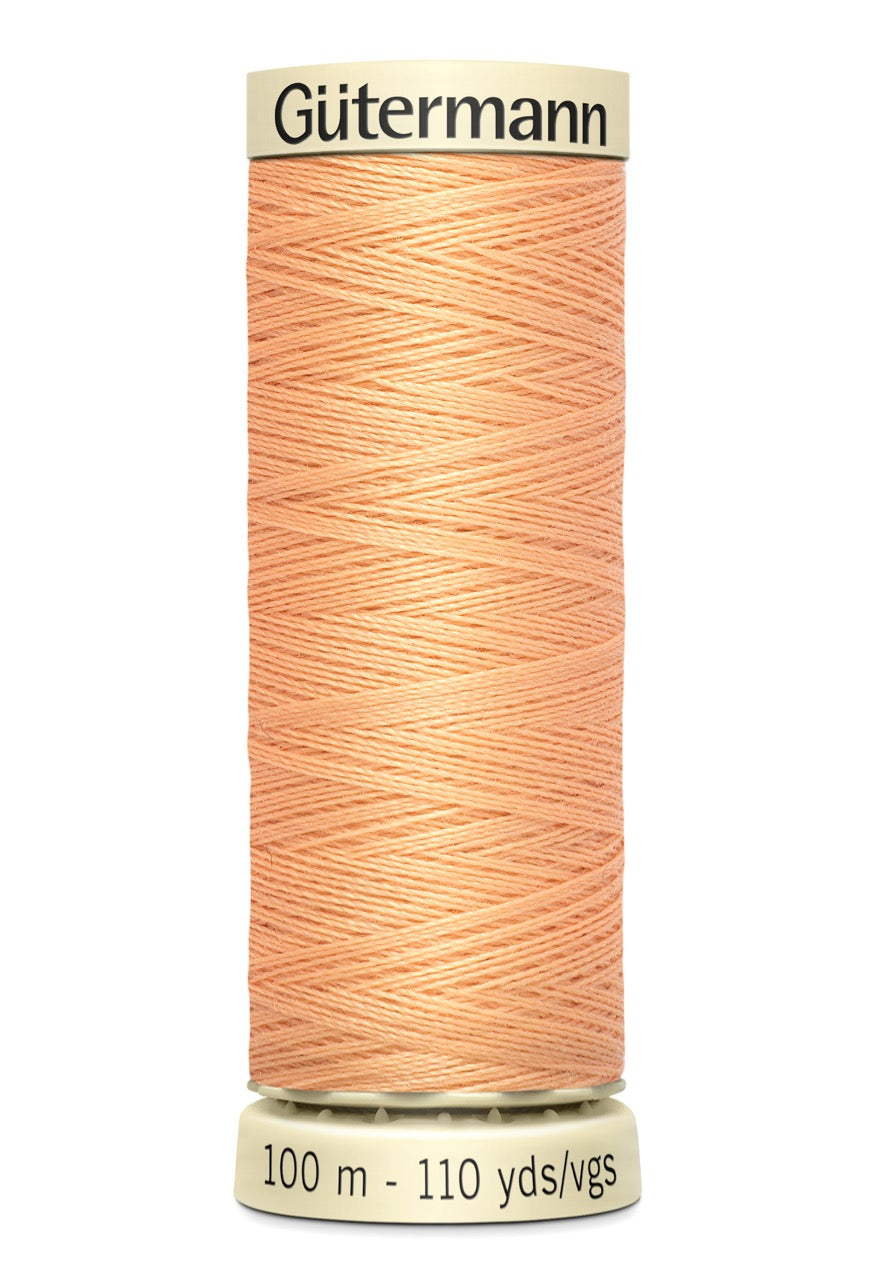 Gütermann sewing thread - 979 - MaaiDesign