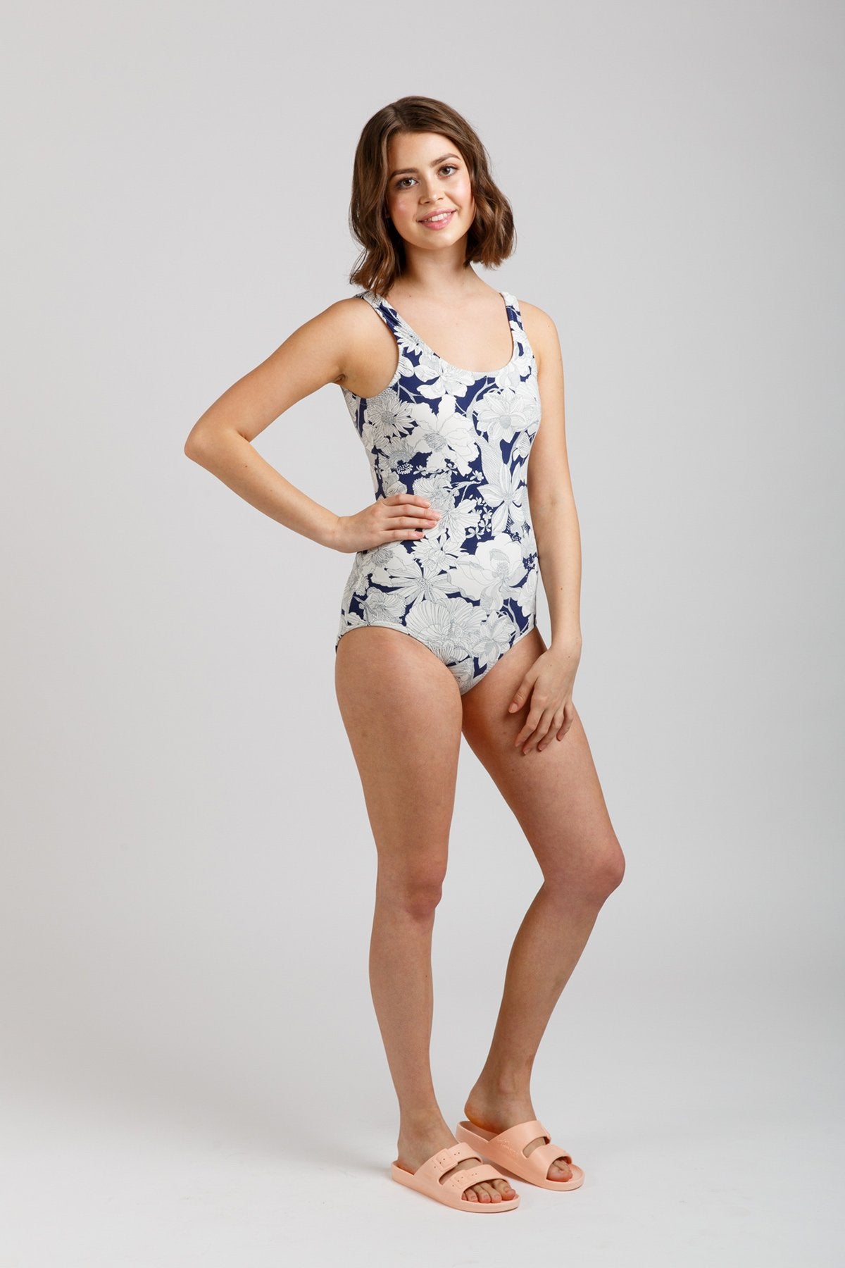 Cottesloe Swimsuit | Megan Nielsen - MaaiDesign