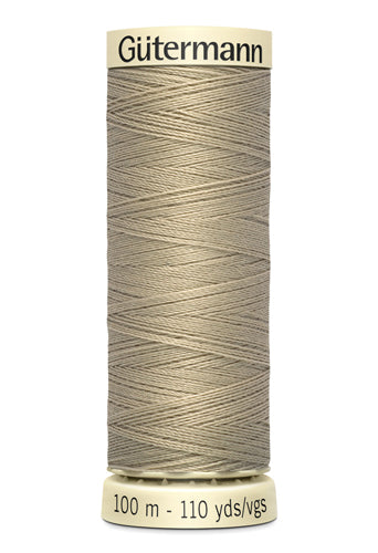 Gütermann sewing thread - 131