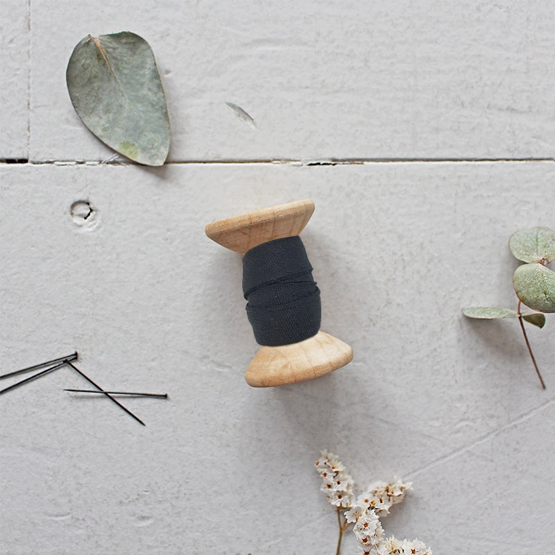 Atelier Brunette Bias Binding - Dobby Night - MaaiDesign